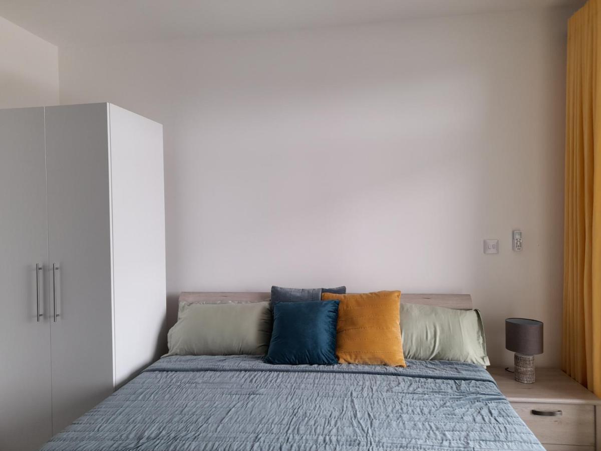Embassy Gardens Studio Akra Zewnętrze zdjęcie