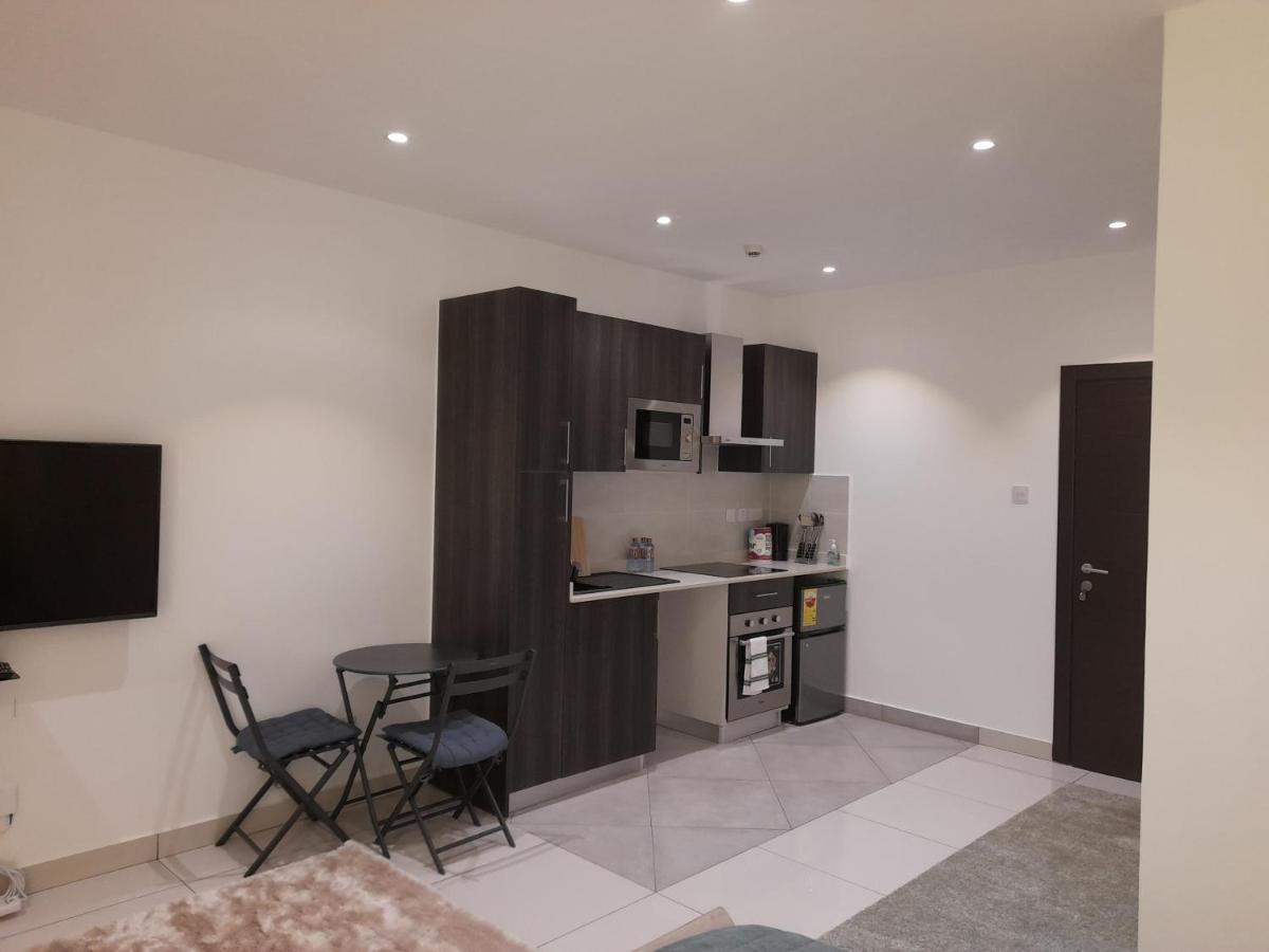 Embassy Gardens Studio Akra Zewnętrze zdjęcie