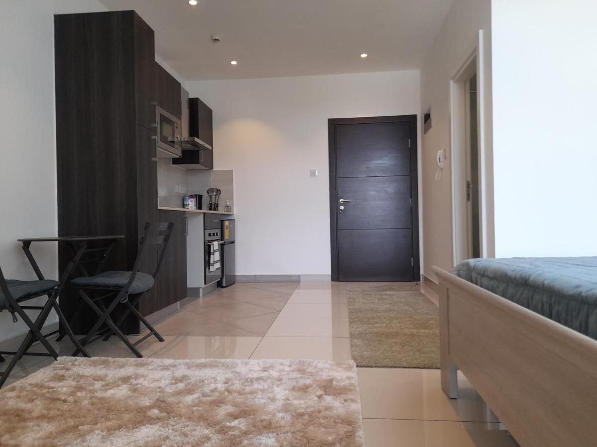 Embassy Gardens Studio Akra Zewnętrze zdjęcie